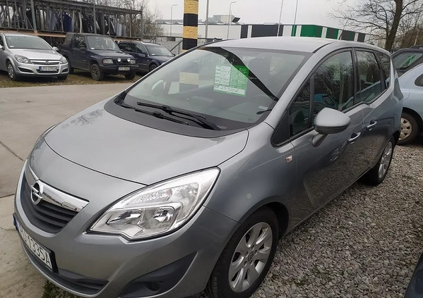 Opel Meriva cena 26800 przebieg: 140500, rok produkcji 2011 z Halinów małe 37